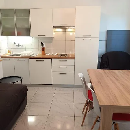 Appartement With Parking Space - 24537 *