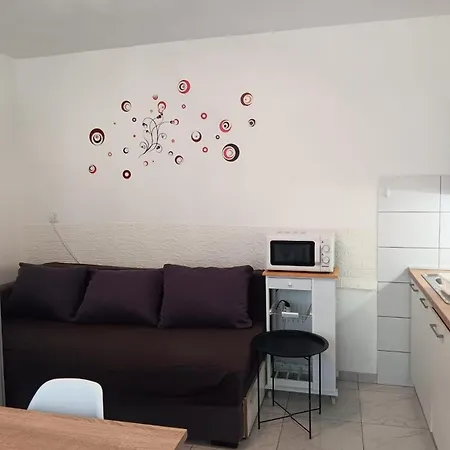 With Parking Space - 24537 Šibenik